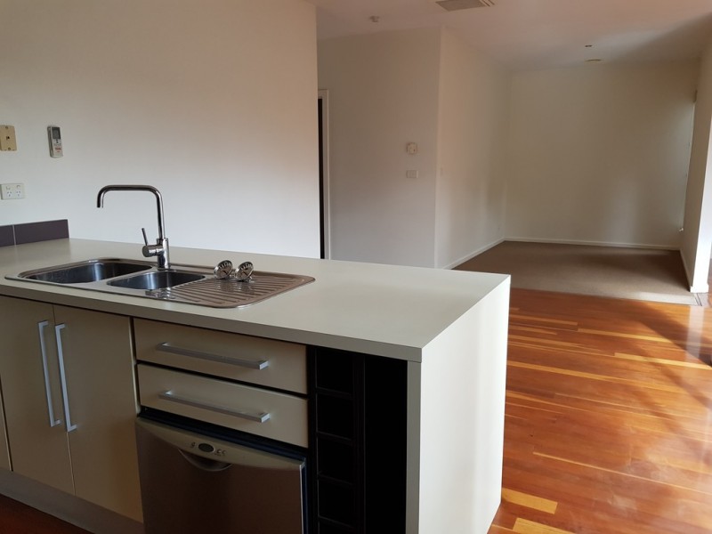 2/81 Sussex Street, Pascoe Vale VIC 3044