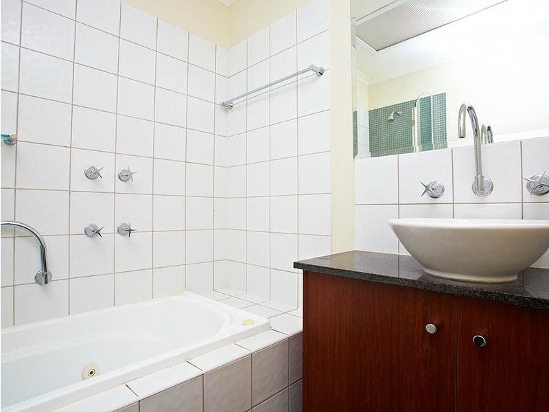 5 Ribbony Walk, Maribyrnong VIC 3032