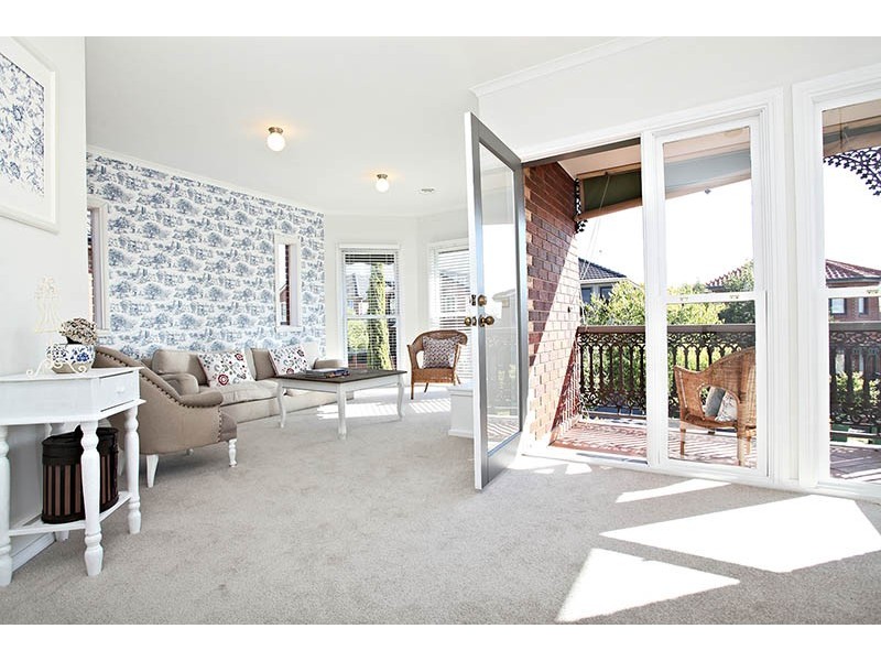 10 Saltwater Cresent, Maribyrnong VIC 3032