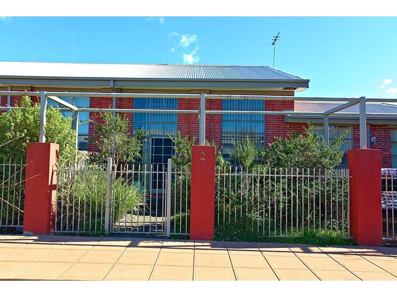 2 Parade Square, Maribyrnong VIC 3032