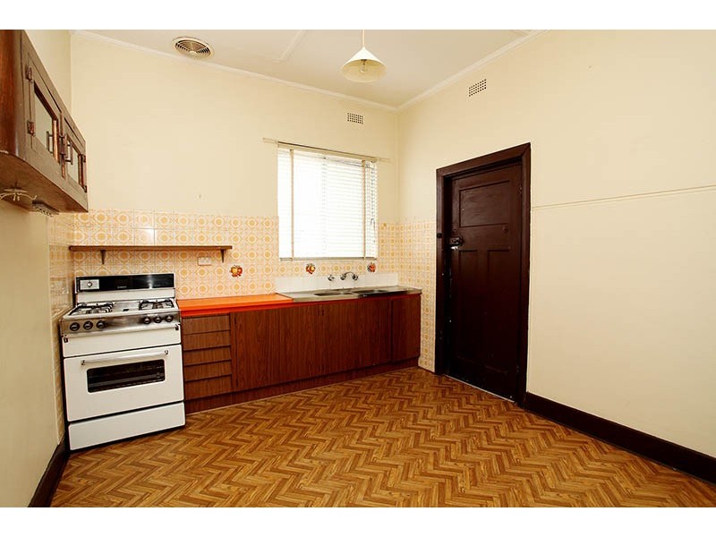 12 South Street, Ascot Vale VIC 3032