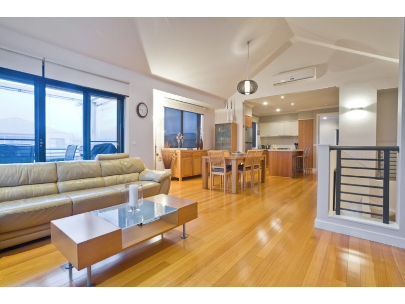 1 Eveline Ave, Maribyrnong VIC 3032