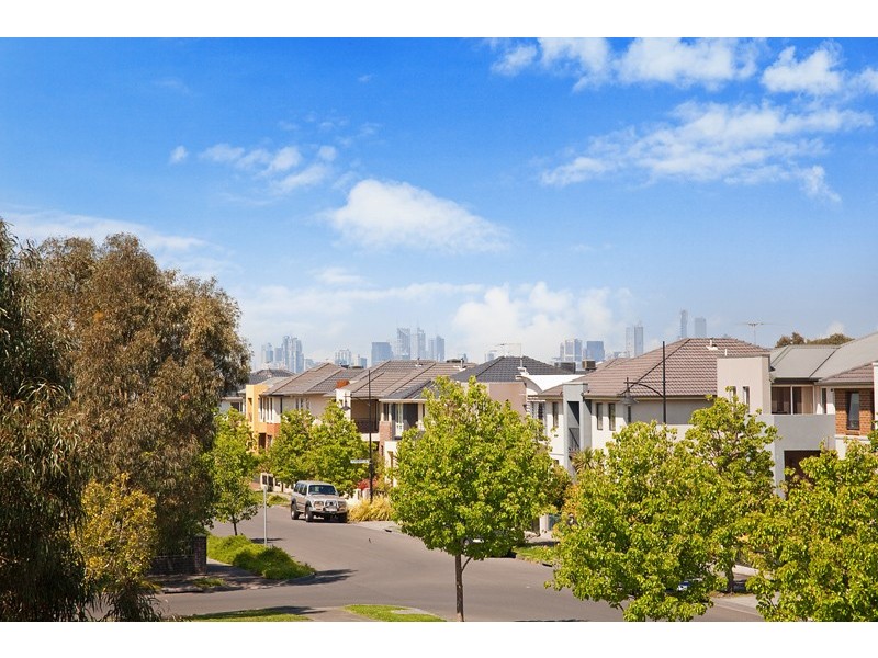 1 Eveline Ave, Maribyrnong VIC 3032