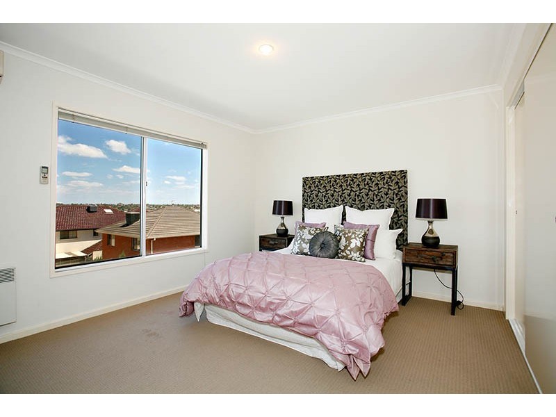 10 Blair Street, Maribyrnong VIC 3032