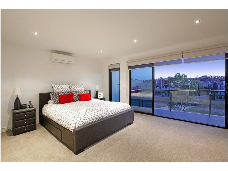 14 Pier Lane, Maribyrnong VIC 3032