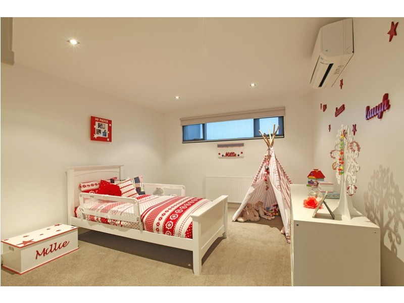 14 Pier Lane, Maribyrnong VIC 3032