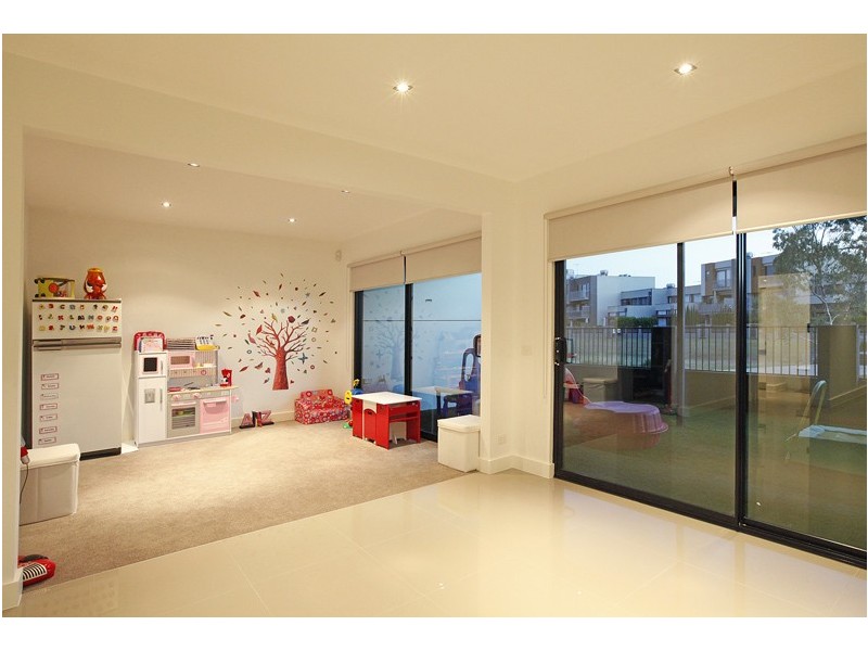 14 Pier Lane, Maribyrnong VIC 3032