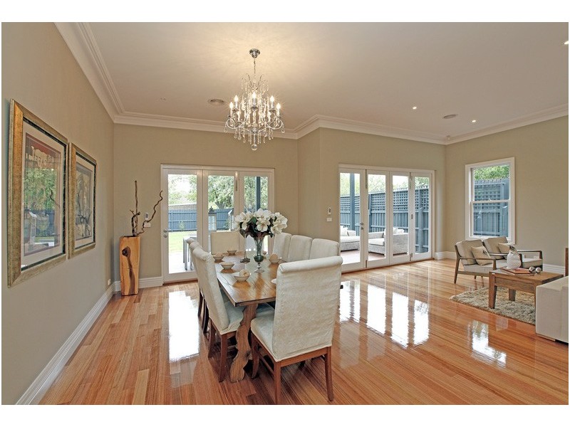 150 The Parade, Ascot Vale VIC 3032