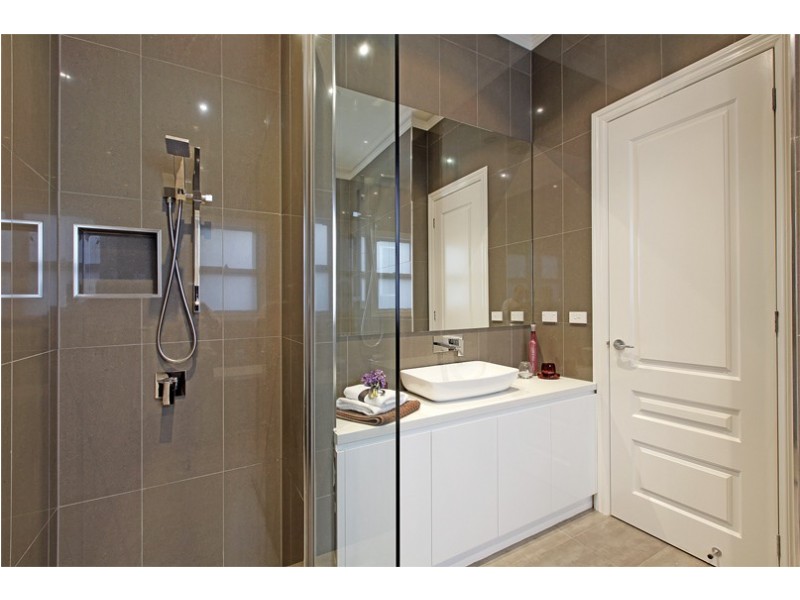 150 The Parade, Ascot Vale VIC 3032