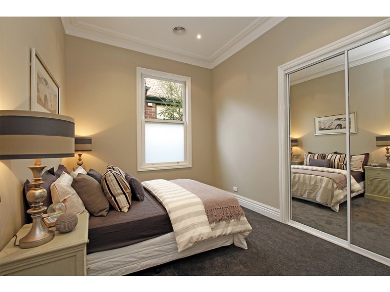 150 The Parade, Ascot Vale VIC 3032