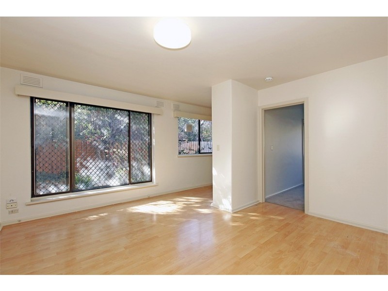 4/93 St Leonards Road, Ascot Vale VIC 3032
