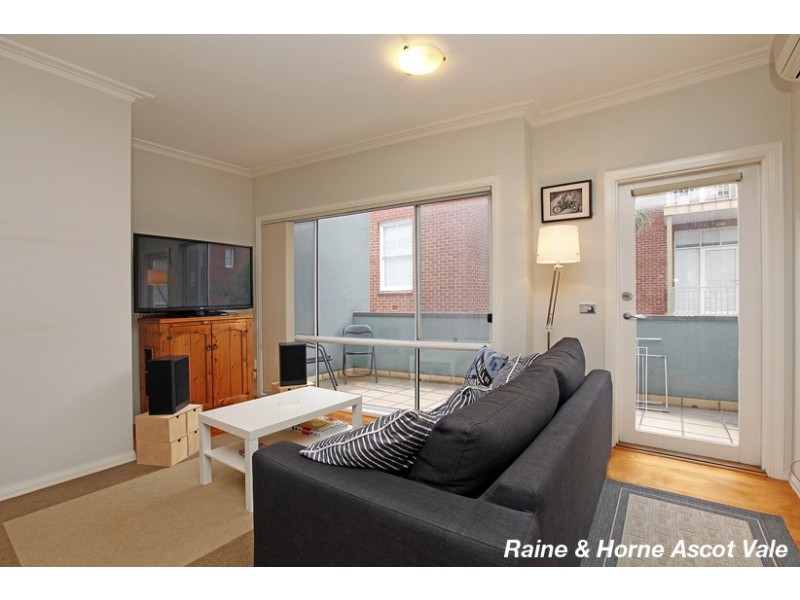 6 Gatehouse Place, Maribyrnong VIC 3032