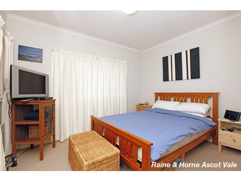 6 Gatehouse Place, Maribyrnong VIC 3032