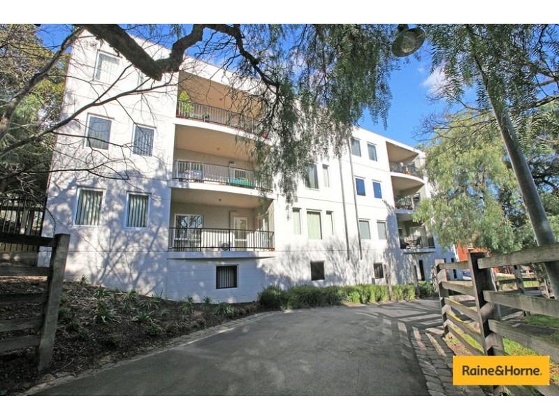 7/2-10 Darcy Lane, Kensington VIC 3031