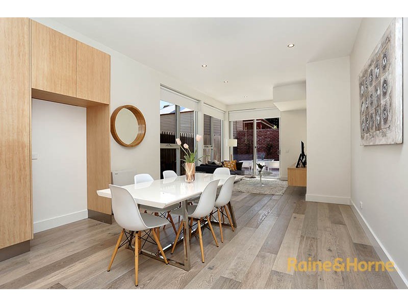 4 The Parade, Ascot Vale VIC 3032