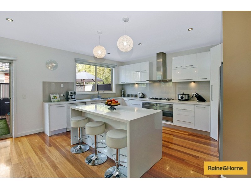 11 Ibis Place, Maribyrnong VIC 3032