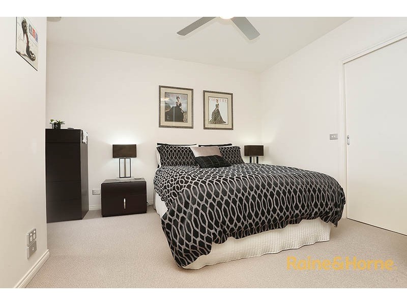 412/77 Village Way, Maribyrnong VIC 3032