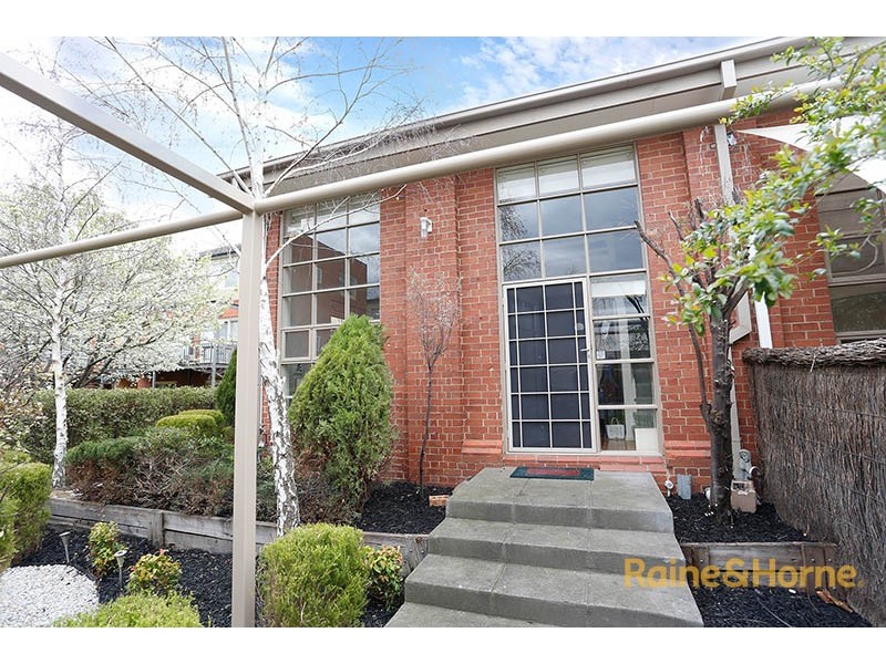 17 Parade Square, Maribyrnong VIC 3032