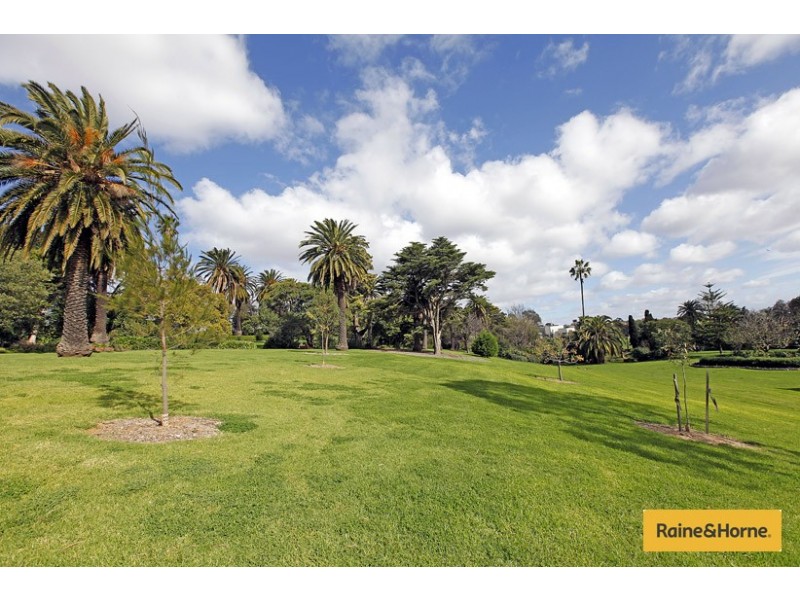 6/67 Ballarat Road, Footscray VIC 3011