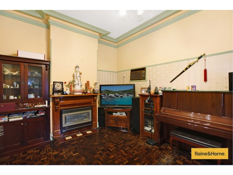 12 Ferguson Street, Ascot Vale VIC 3032