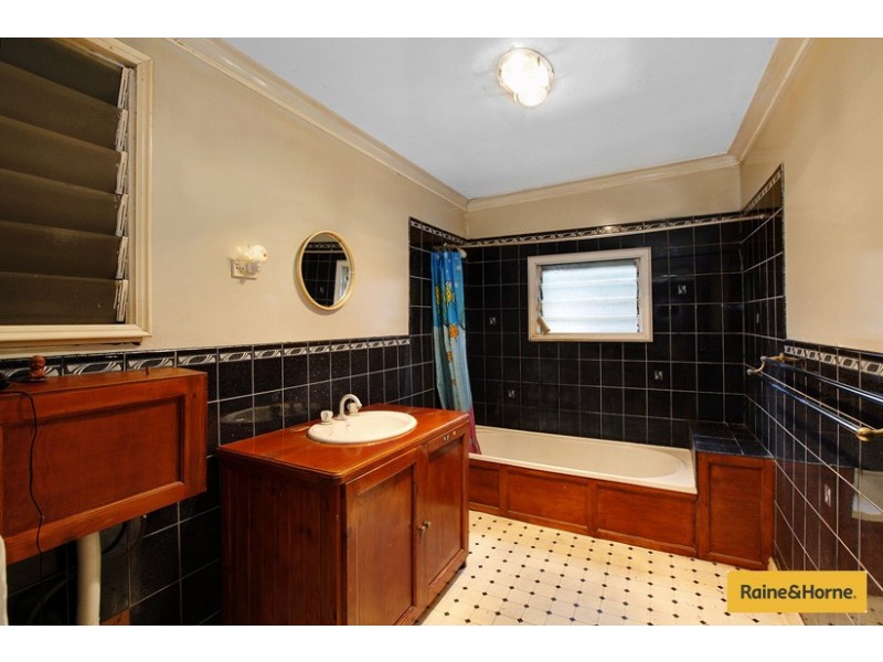 12 Ferguson Street, Ascot Vale VIC 3032