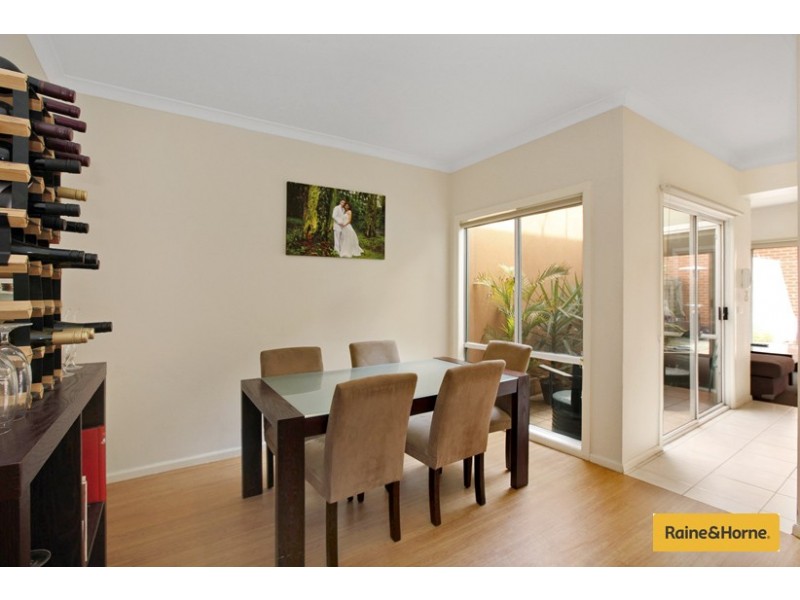 54 Wakefield Street, Kensington VIC 3031