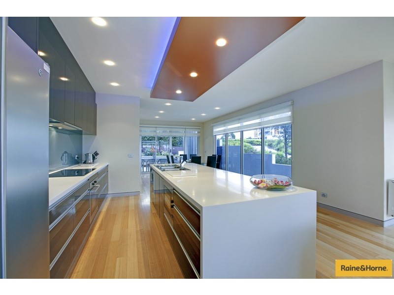 21 The Grand, Maribyrnong VIC 3032