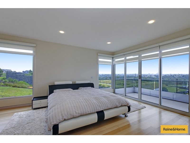 21 The Grand, Maribyrnong VIC 3032