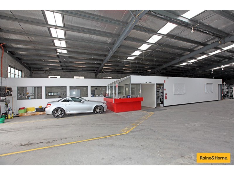 9-13 McIntosh Street, Airport West VIC 3042