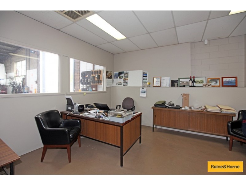 9-13 McIntosh Street, Airport West VIC 3042