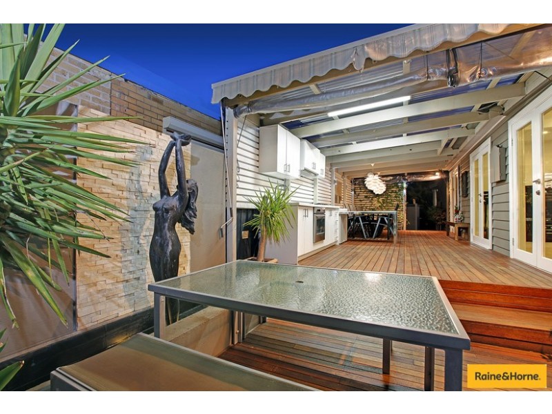 30 Raleigh Road, Maribyrnong VIC 3032