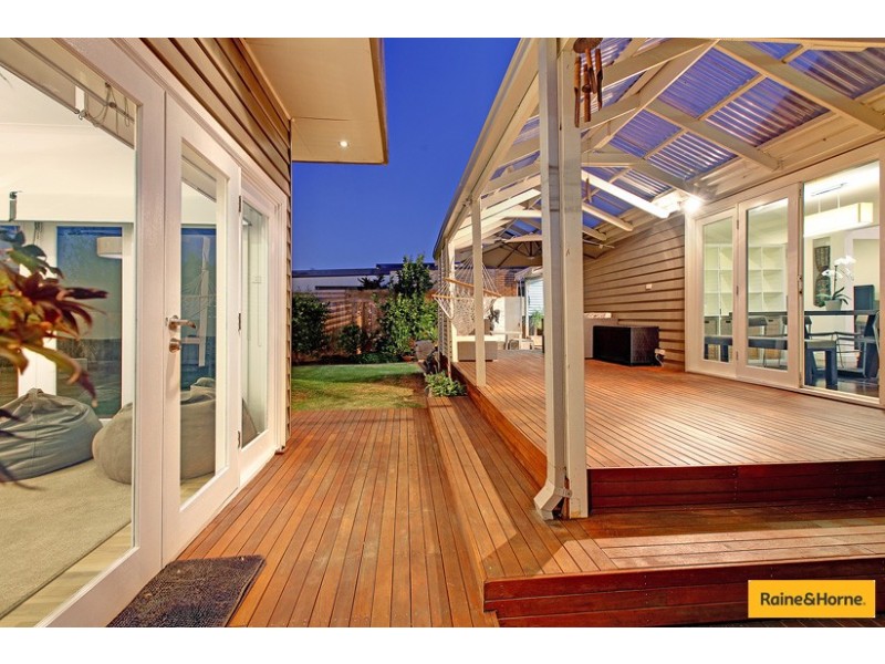 30 Raleigh Road, Maribyrnong VIC 3032