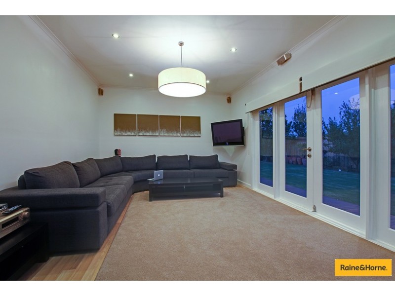 30 Raleigh Road, Maribyrnong VIC 3032