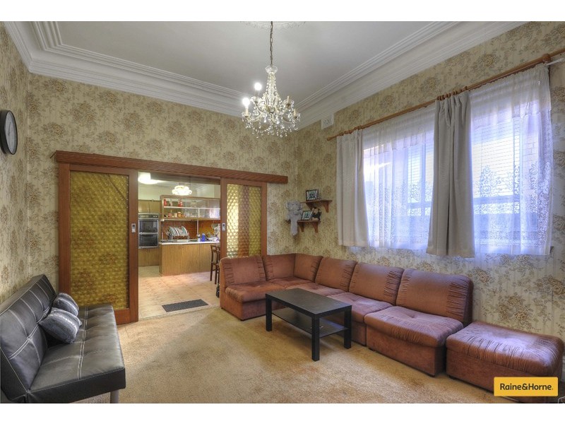 4 Shuter Street, Moonee Ponds VIC 3039