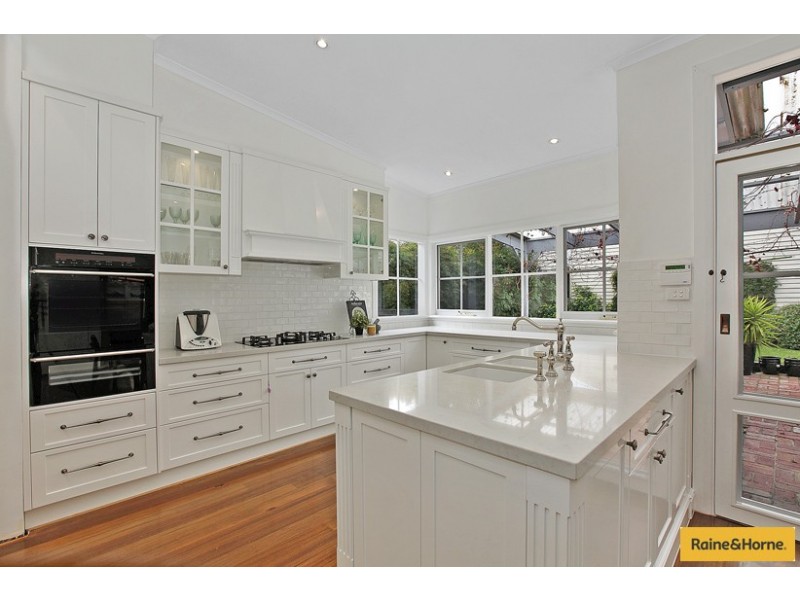 4 Nairn Avenue, Ascot Vale VIC 3032