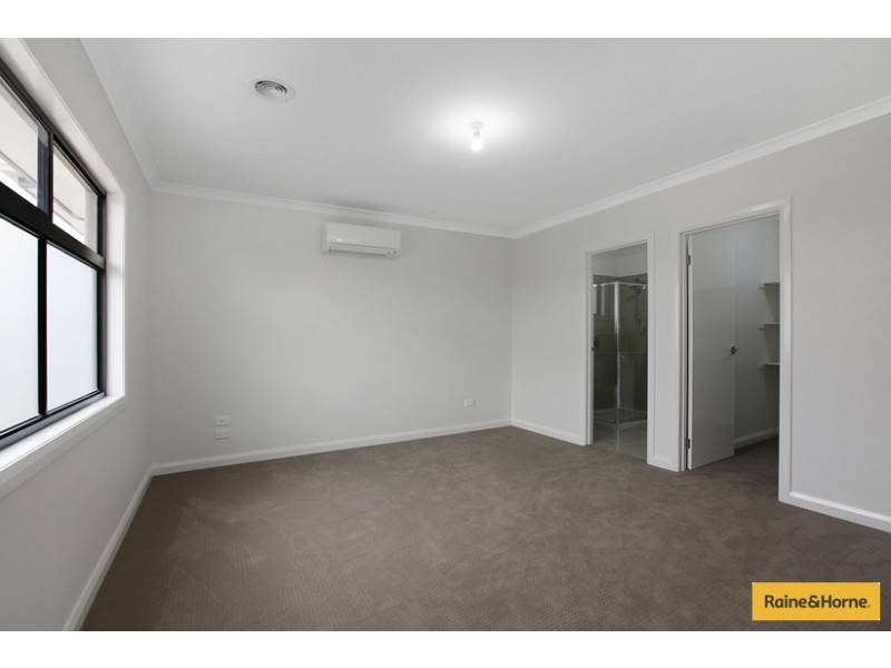 2/402 GAFFNEY STREET, Pascoe Vale VIC 3044