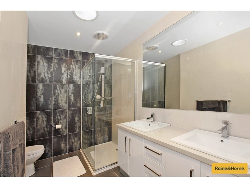 32 Skyline Drive, Maribyrnong VIC 3032