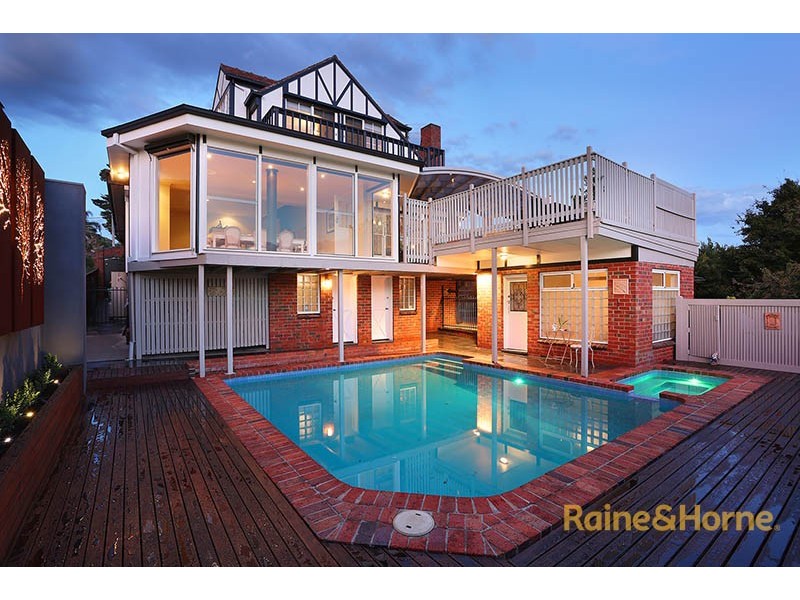 7 Angler Parade, Ascot Vale VIC 3032