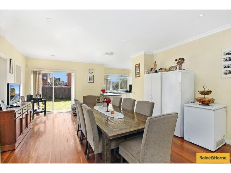 7 Central Park Avenue, Maribyrnong VIC 3032