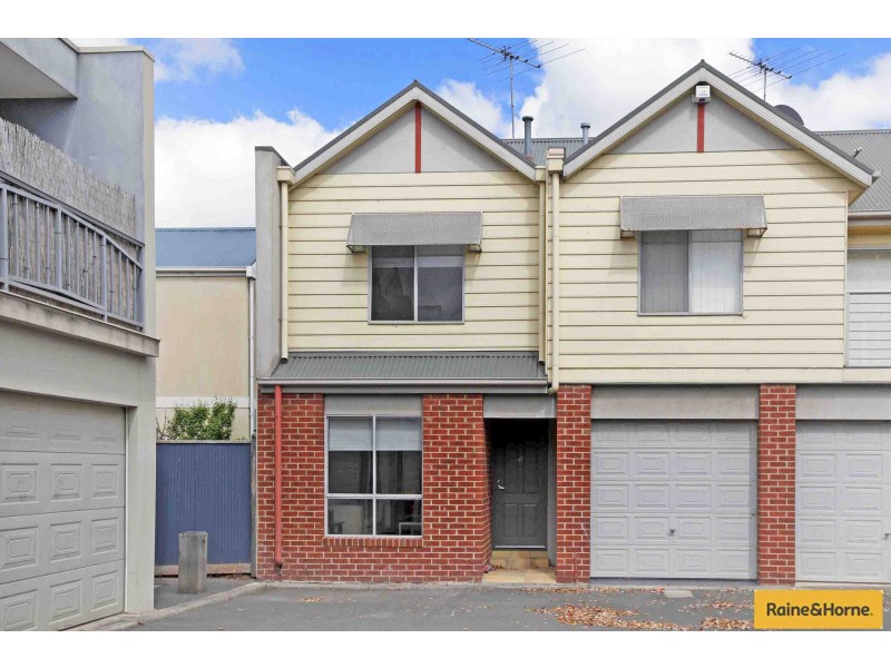 47 Matthews Mews, Kensington VIC 3031