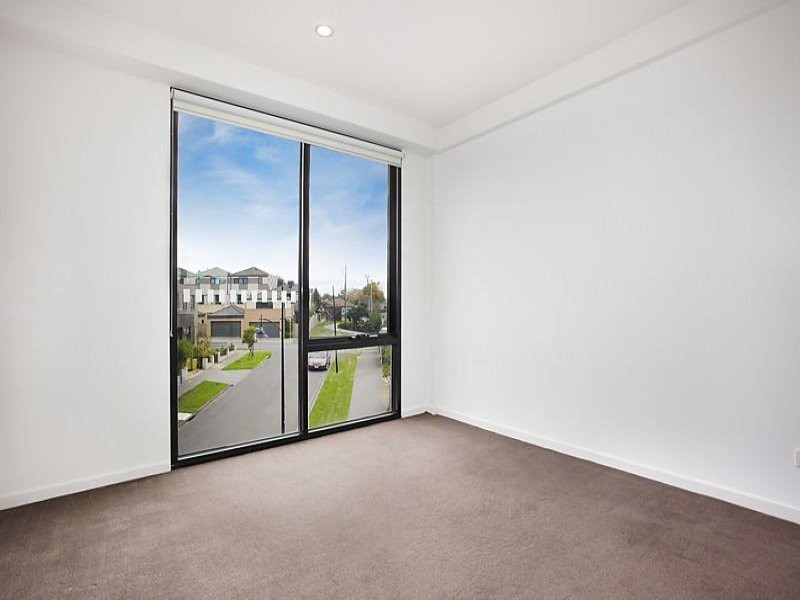 301/58 La Scala Avenue, Maribyrnong VIC 3032