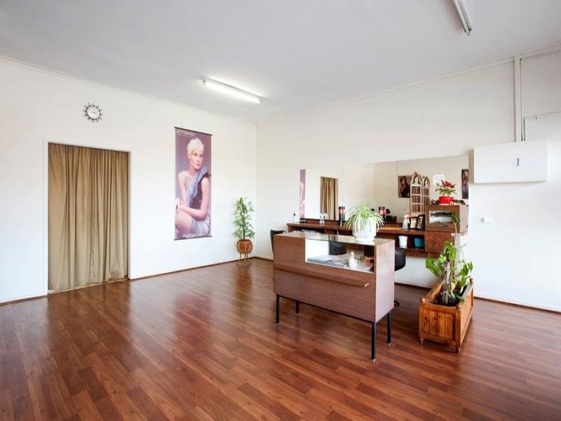 59 McNamara Avenue, Airport West VIC 3042