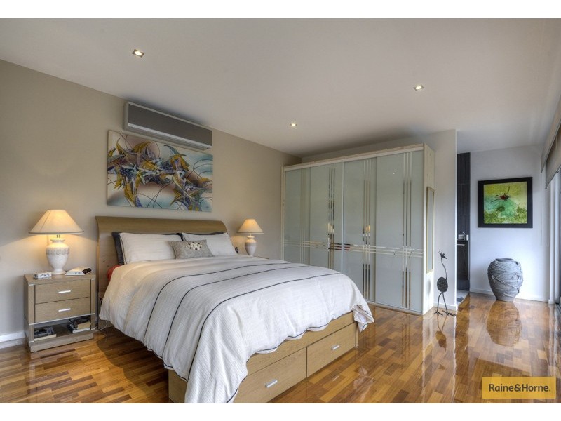 13 Waterside Place, Maribyrnong VIC 3032