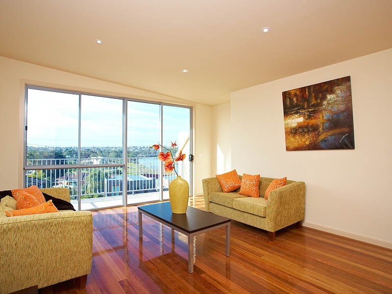 13a Hillside Crescent, Maribyrnong VIC 3032