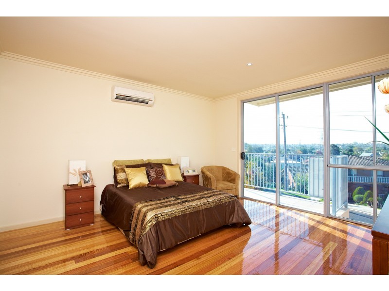 13a Hillside Crescent, Maribyrnong VIC 3032