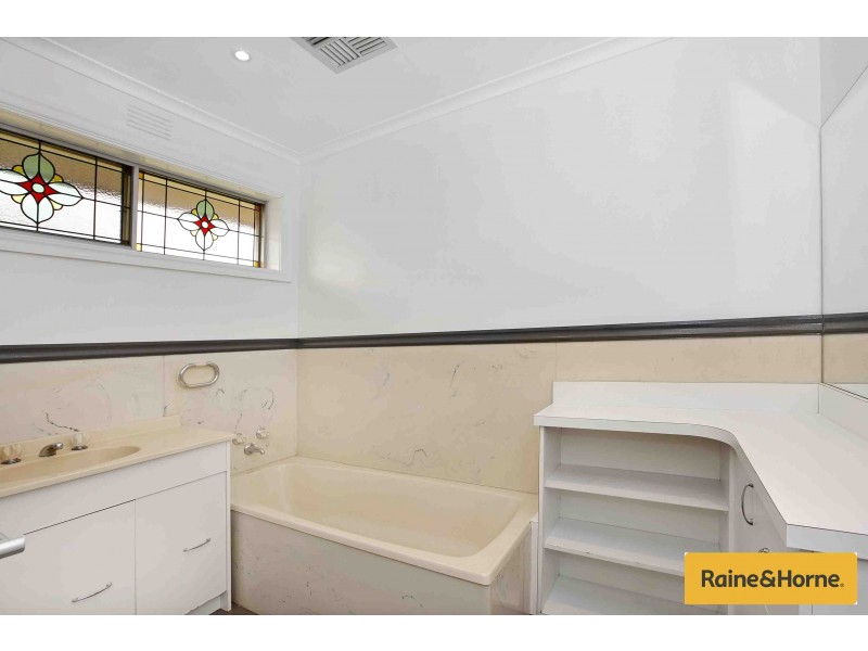 18 Navigator Street, Maribyrnong VIC 3032