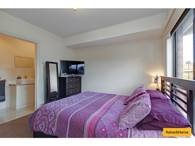 5/43 Chaleyer Street, Reservoir VIC 3073