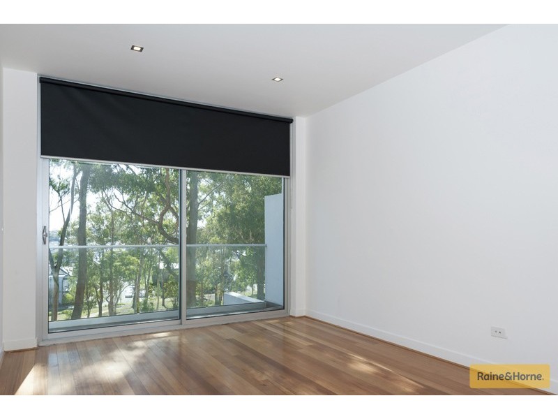 6 The Grand, Maribyrnong VIC 3032