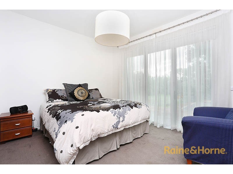 25 Riverfront Way, Maribyrnong VIC 3032