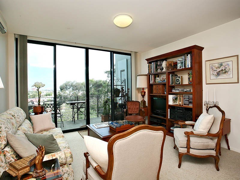 226/200 Smithfield Road, Flemington VIC 3031